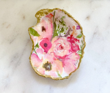 Drop your keys in one of these gorgeous trinket dishes that are made using recycled oyster shells. Each piece is meticulously handcrafted using oyster shells recycled from local restaurants in Washington, D.C. The shells are decoupaged with tissue paper and hand-painted gold.
This trinket dish makes for a great sorority gift or wedding gift.
This item is proudly made in the USA.
Materials:
Oyster shell, paint, tissue paper
Dimensions:
These oysters come in three sizes. 