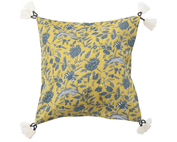 Blue & chartreuse yellow floral throw pillow

This whimsically farmhouse throw pillow features a bold floral pattern on cotton. It is finished with decorative yarn-wrapped tassels. Express your constantly evolving style with the simple addition of this eye-catching pillow. The pillow cover is removable and comes with a hidden zipper closure. 

Materials:
Cotton, polyester fill

Dimensions:
18