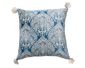 Square cotton blend royal blue velvet pillow

Add luxurious style to your space with this gorgeous blue velvet pillow. It features a floral damask pattern with bird accents, as well as tassels on each corner. This pillow has a zipper for easy removal.&nbsp;

Materials:
Cotton blend, polyester fill

Dimensions:
18" square