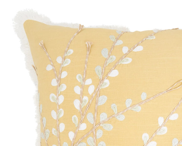 Down-filled yellow floral pillow

Enhance your home with our delicate embroidered floral pillow for timeless elegance, designed for style and comfort. It is perfect for adding a touch of seasonal flair or year-round sophistication to any space.

Materials:
Cotton, down-filled insert

Dimensions:
18