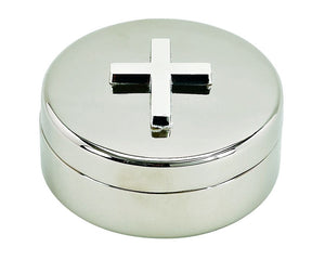 Silver-tone Christian cross trinket box

This round lift top box features a raised cross in the center of the cover. It has a nickel plated finish that will not tarnish. The inside of the box and cover are lined in a deep blue velveteen material. This is a great gift for first communion or to keep a special keepsake.&nbsp;

Materials:
Metal

Dimensions:
2 1/4" diameter
