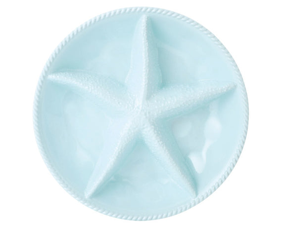 This platter features a beautifully detailed raised starfish motif, creating a unique texture that enhances its coastal-inspired elegance and makes it the centerpiece of any table. It is perfect for casual meals, beach-themed parties, or elegant gatherings.

Materials:
Melamine 

Dimensions:
14