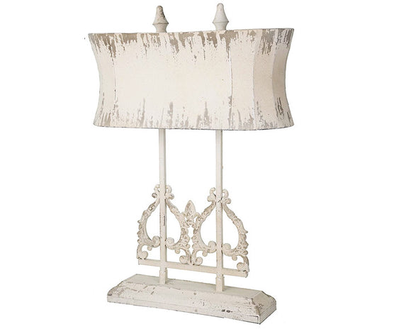 Traditional metal accent desk lamp

Add traditional style with this gorgeous lamp. It features a creamy white distressed finish, metal ornate detailing, and a matching lamp shade. This lamp would work well with French country and shabby farmhouse chic decor. 

Materials:
Metal

Dimensions:
21