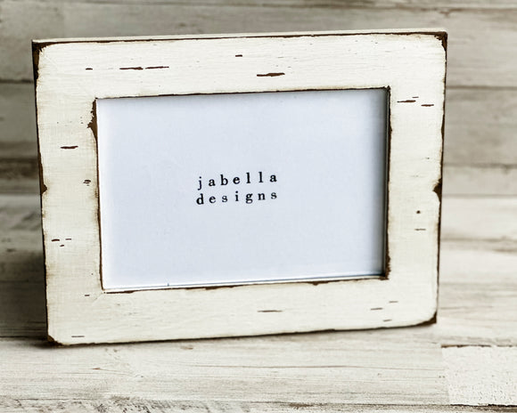 Antique white and brown distressed picture frame, Rustic farmhouse 5x7 picture frame, Table photo frames, Hand-painted photo frames, Fixer Upper style, Farmhouse home decor, Country style home decor, Birthday gift ideas