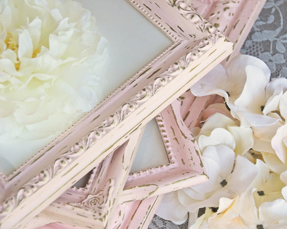 Pink gold, Pink, Gold, Ornate picture frames, Distressed photo frames, Vintage frames, Wall gallery frames, Hand-painted picture frames, Shabby farmhouse chic, Shabby photo frames, Pink picture frames, Fixer Upper style